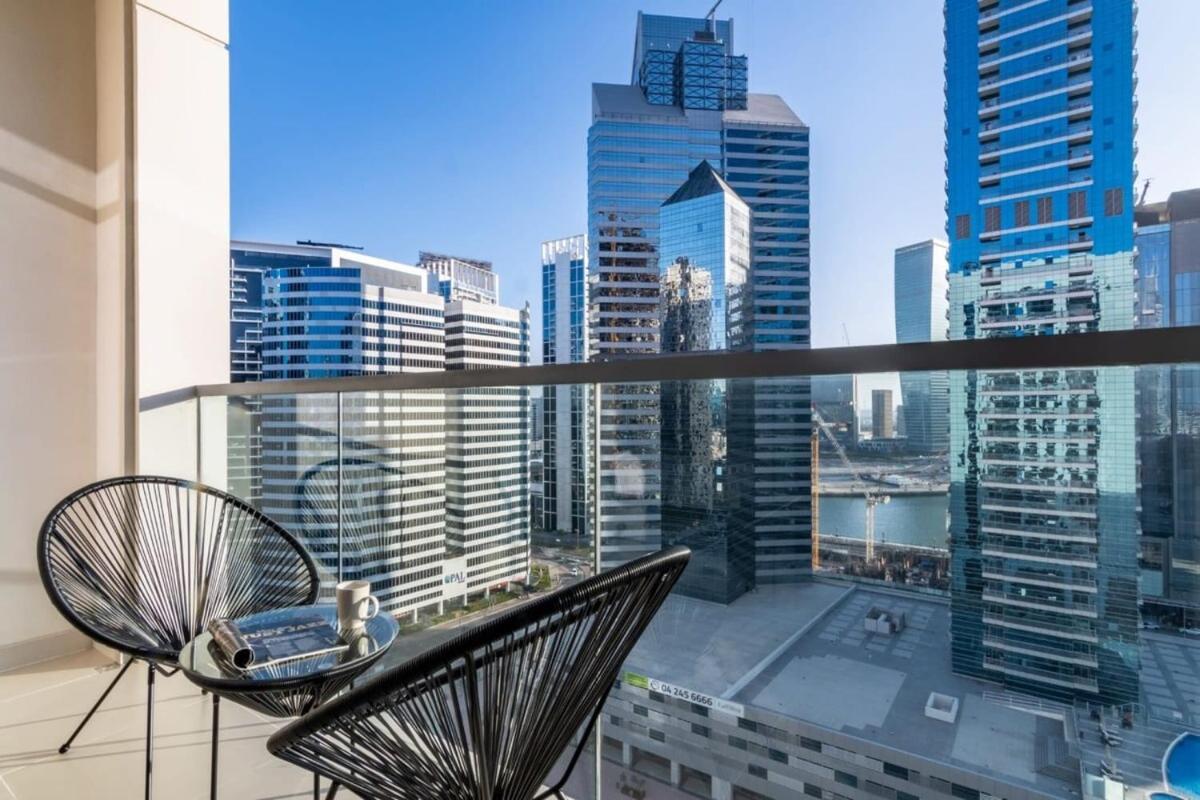 Silkhaus Spacious Central Downtown 1Bdr In New Tower Dubái Exterior foto