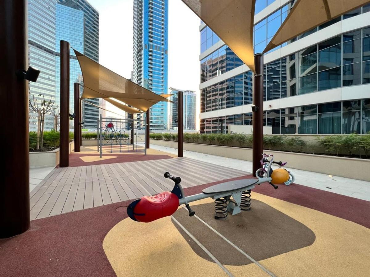 Silkhaus Spacious Central Downtown 1Bdr In New Tower Dubái Exterior foto
